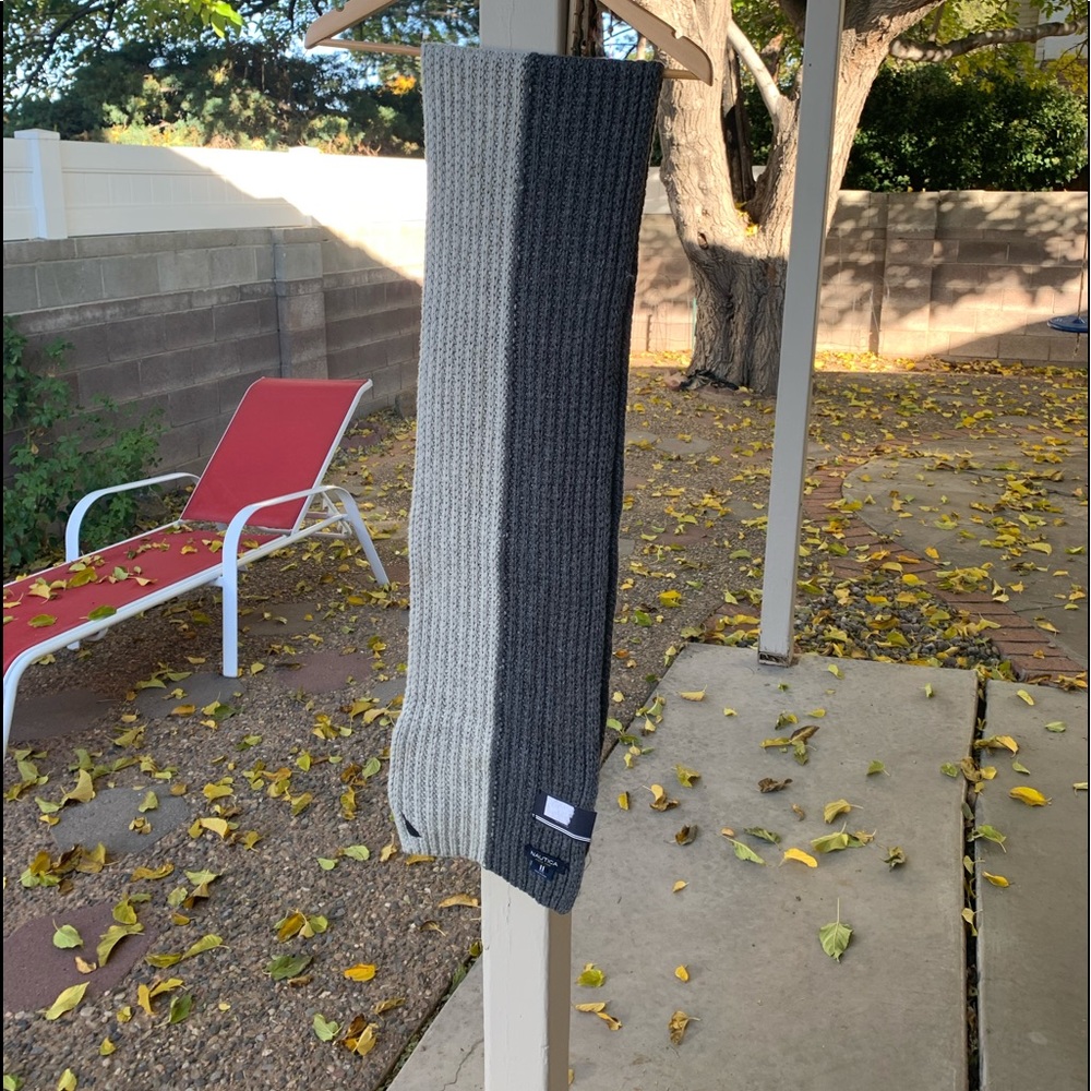 NWT Nautica scarf 72X10 inched charcoal and grey